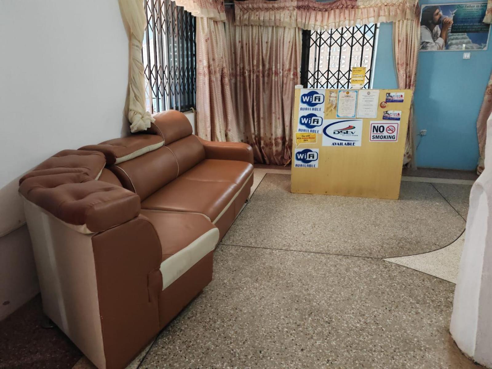 Elizz Guest House Janman Exterior photo
