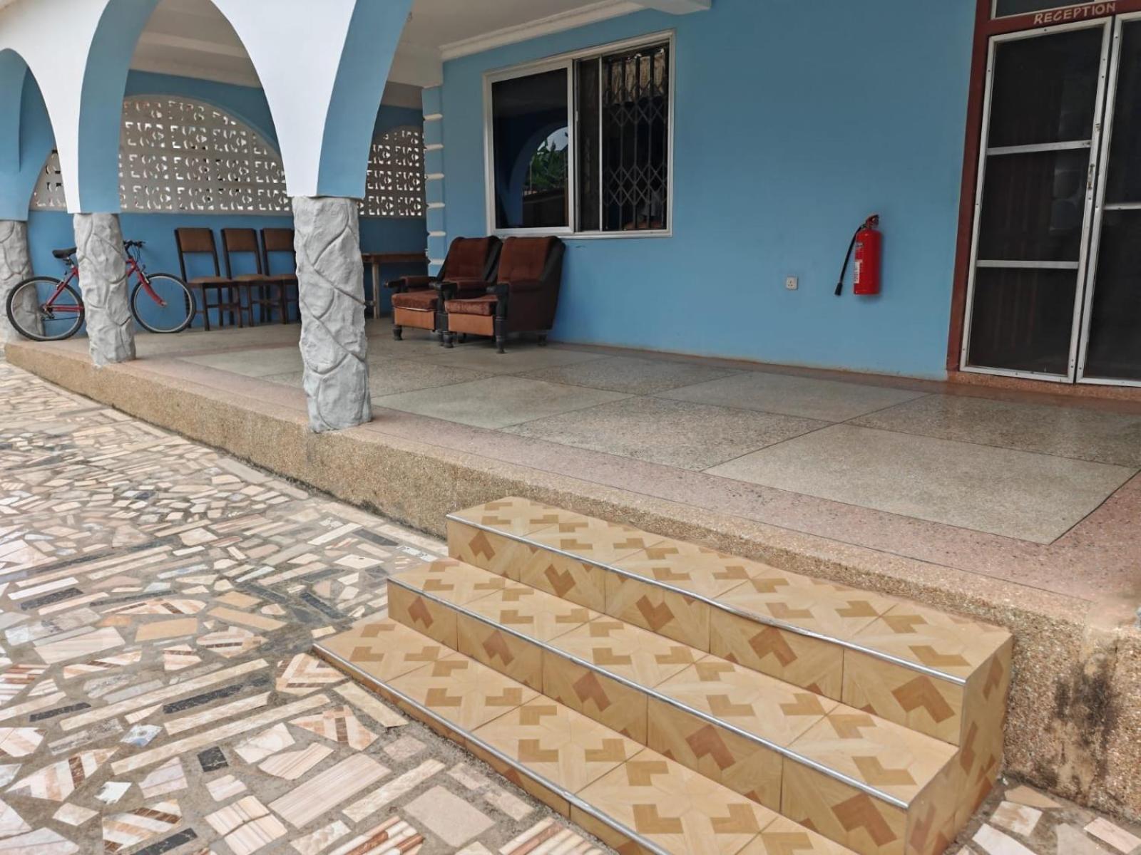 Elizz Guest House Janman Exterior photo